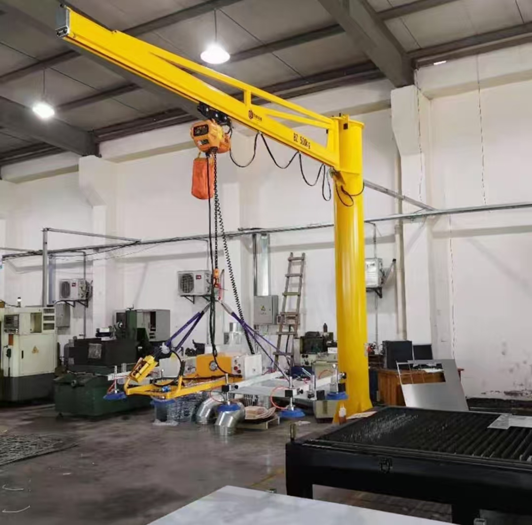 Battery vacuum lifter for insulating glass units